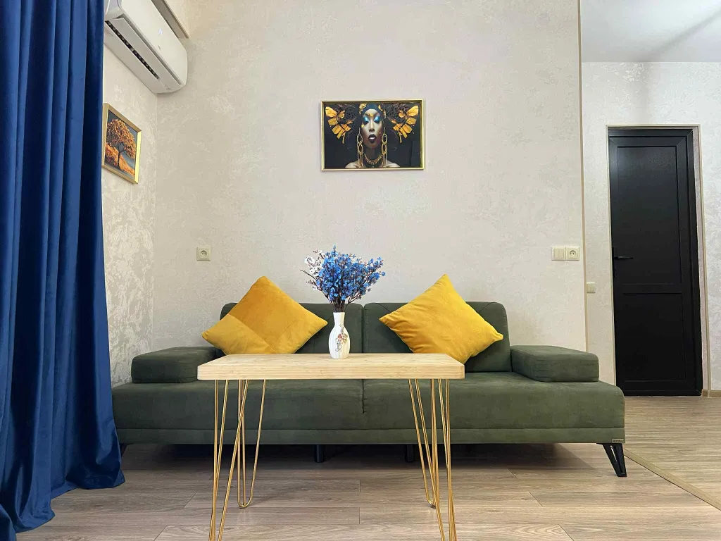 Чистая, комфортная и уютная двухкомнатная квартира — аренда посуточно в Тбилиси