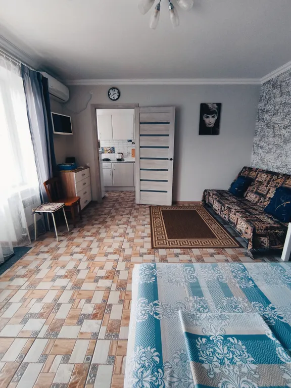 С видом на море Одри