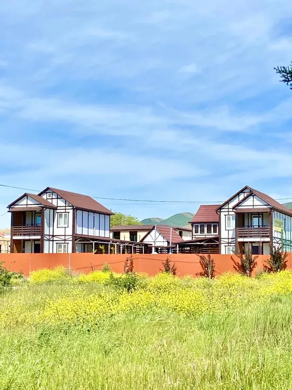 Коттедж Адмиральский домик на море — Солнечная Долина