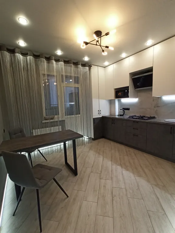 Стильная и современная квартира с евроремонтом