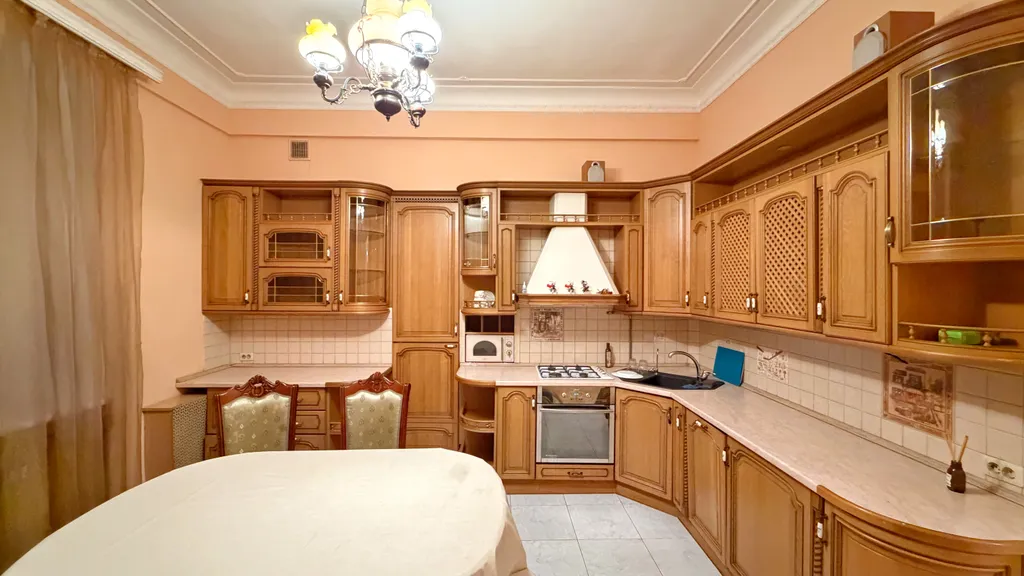 Квартира 4-х комнатная квартира в центре Москвы на Маяковской — Москва