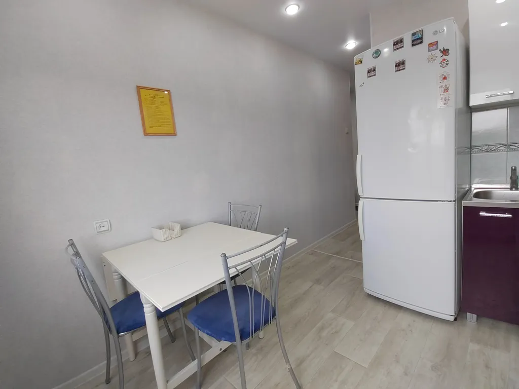 Однокомнатная квартира с балконом и лифтом у ТРЦ Плазма