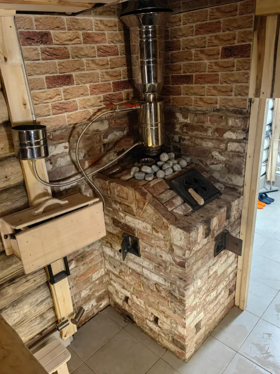 Гостевой домик A-frame в сосновом лесу