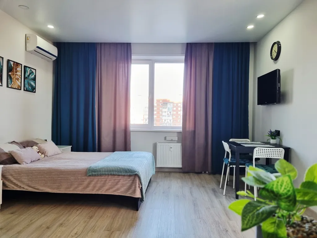 Квартира Уютная студия в новом ЖК Петроглиф — аренда посуточно в Хабаровск