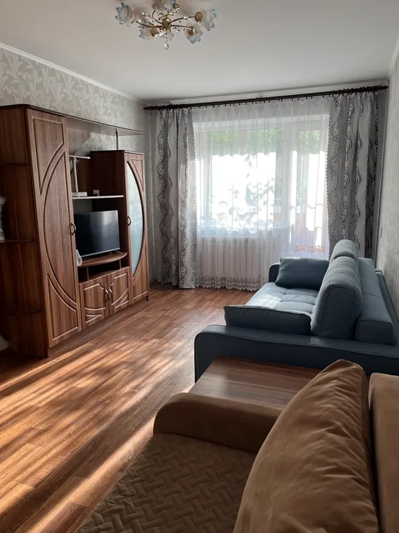 Квартира Уютная квартира, 4 спальных места, отличное расположение, тихий двор — Сланцы