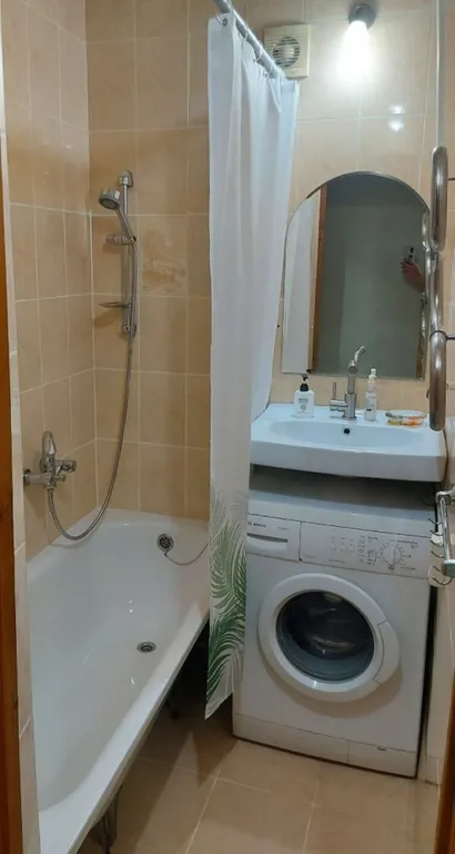 Квартира Квартира с видом на парк — Тихвин