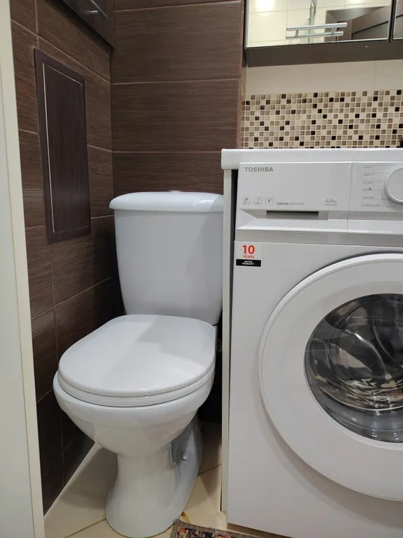 Однокомнатная квартира, зонированная на две зоны.