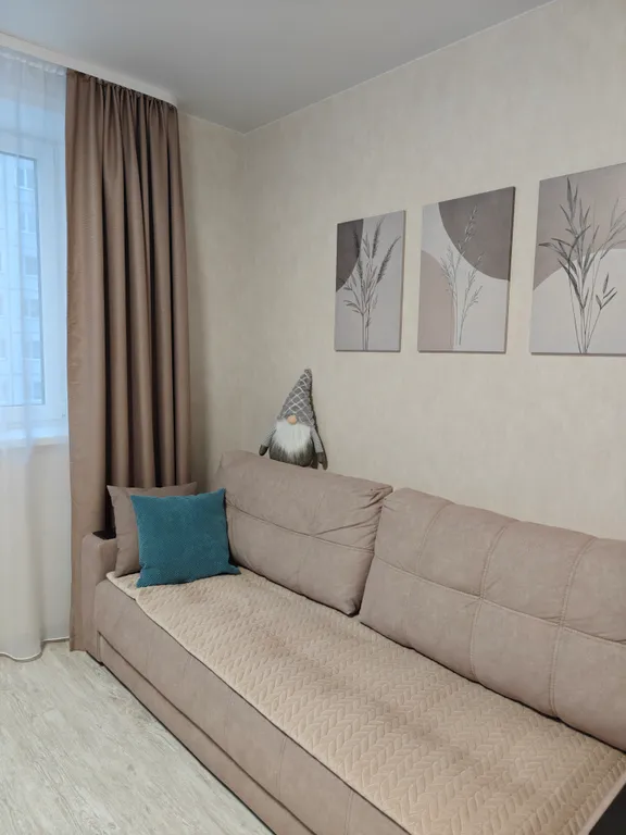 Красивая квартира в новом доме.Рядом ТЦ Сафари, Северный Народный Хор.