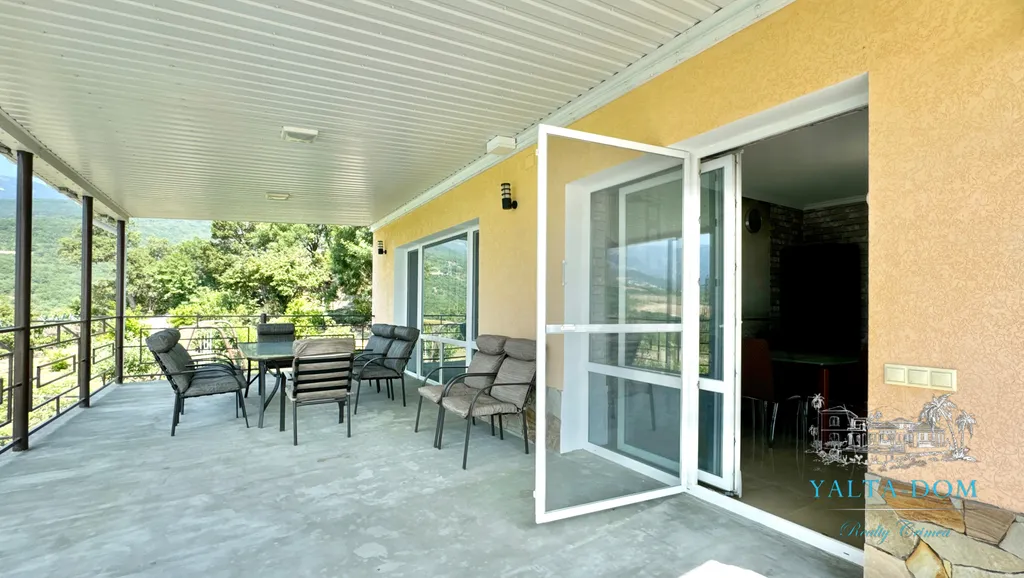 Дом в тихом и прекрасном месте Лавровое