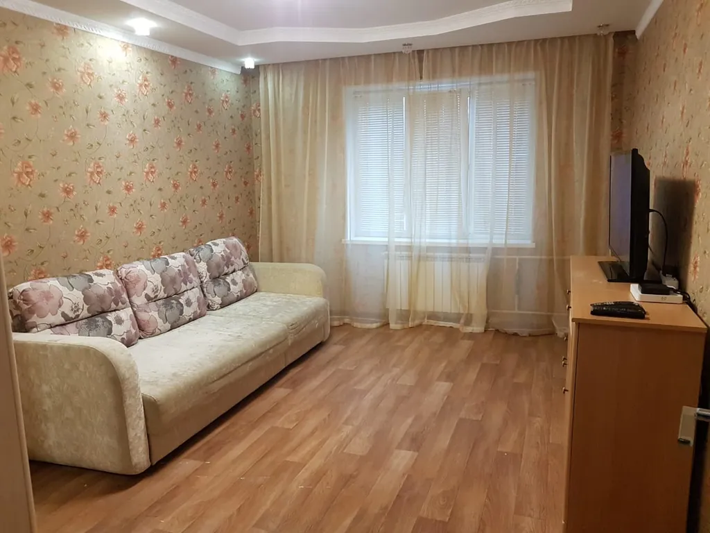 2-комнатная просторная и очень светлая квартира — аренда посуточно в Новый Уренгой