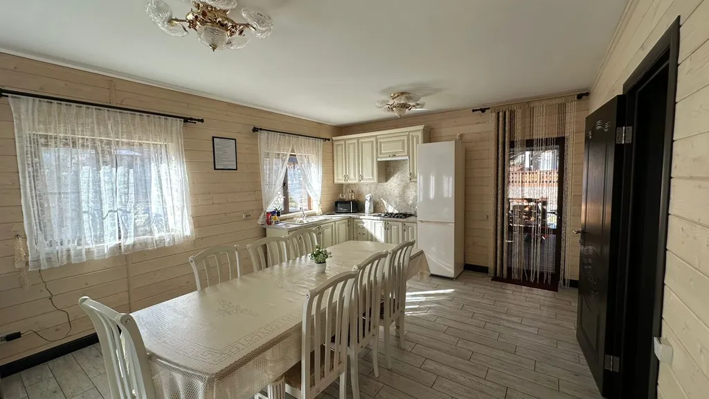 Шале с видом на горы и реку Moon House Arkhyz