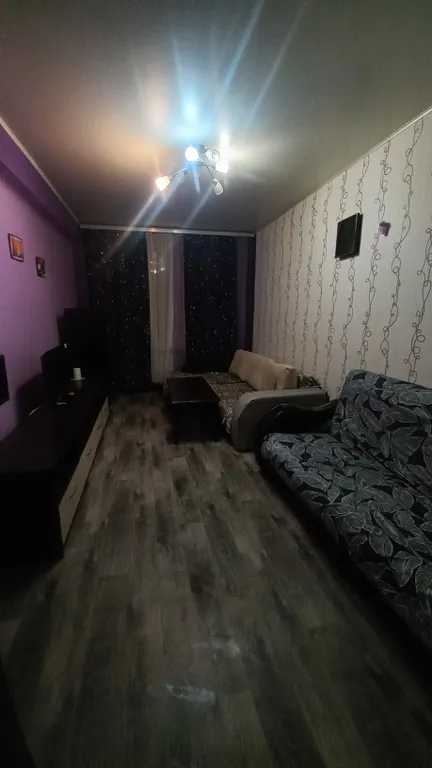 Двухкомнатная раздельная квартира в Ленинском районе ,рядом,, Аквопарк