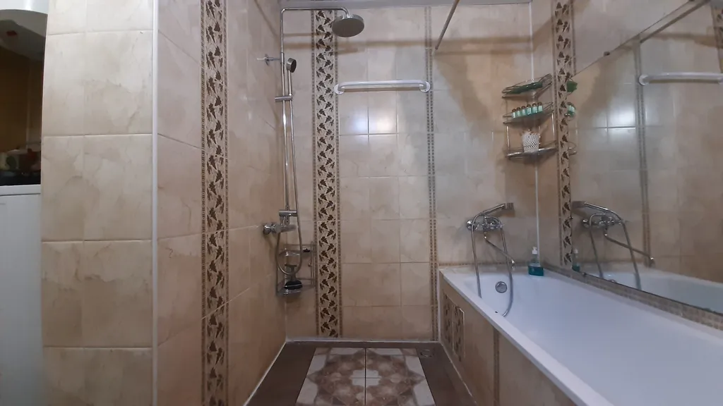 Зеркальная квартира в 20 минутах от Невского проспекта