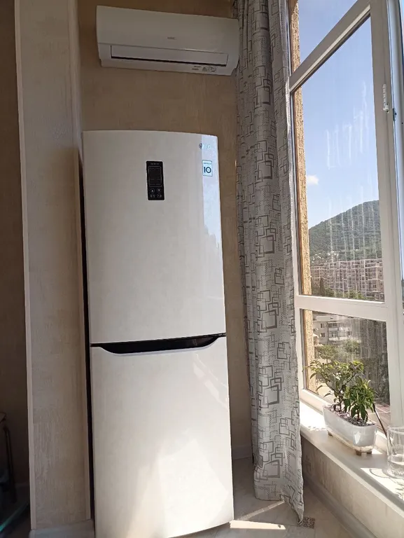 Уютная квартира у моря с видом на горы