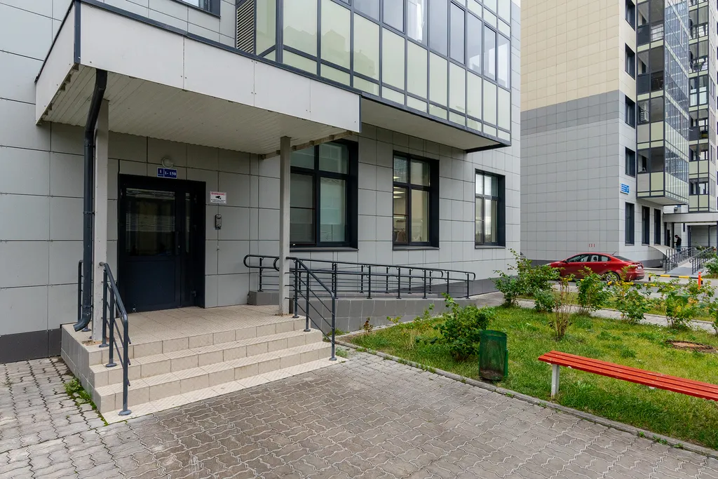 Квартира с 3 кроватями, панорамными окнами у аквапарка Ривьера