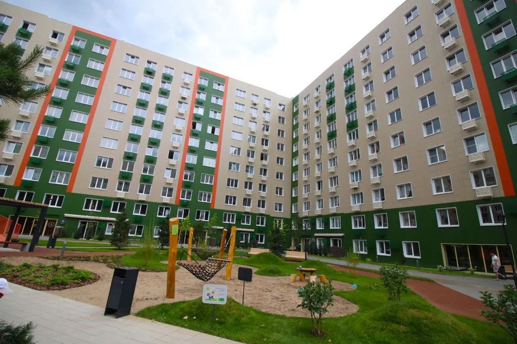 Комфортная студия в доме Привилегия со двором парком