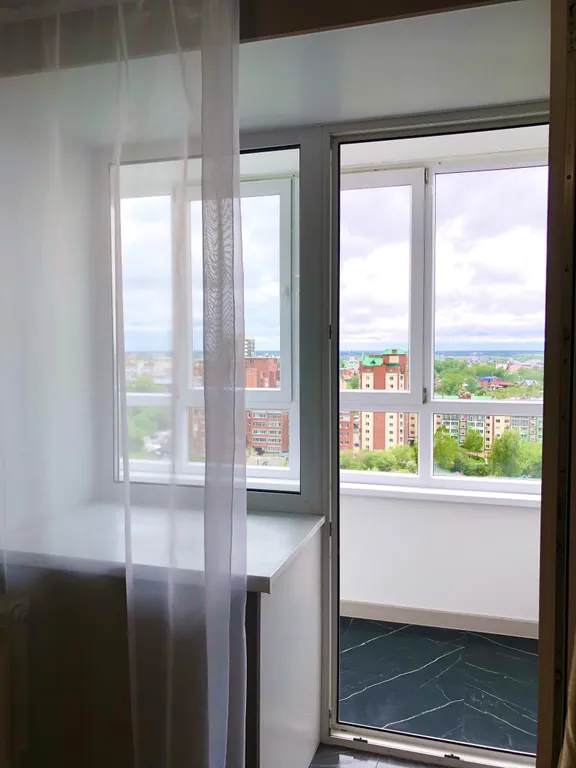 Новая квартира возле ТЦ Изумрудный город