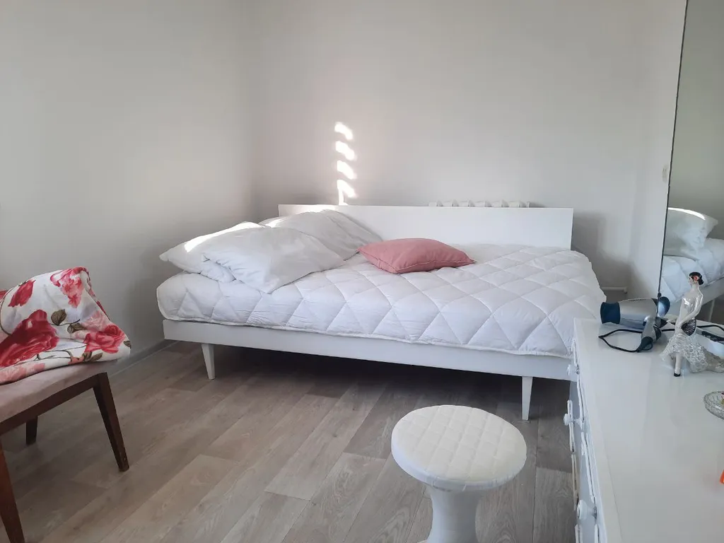 Квартира Уютная светлая квартира с видом на Владимирский собор и море — Севастополь