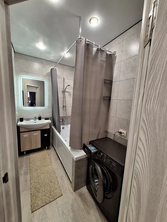 Шикарная двухкомнатная квартира в районе ЖД вокзала