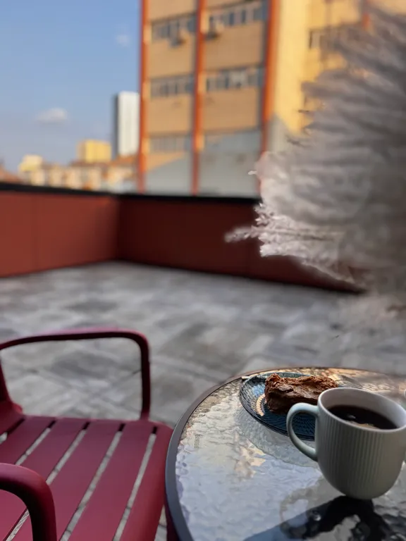 Апартамент с личной террасой, эксклюзив в центре Владивостока!