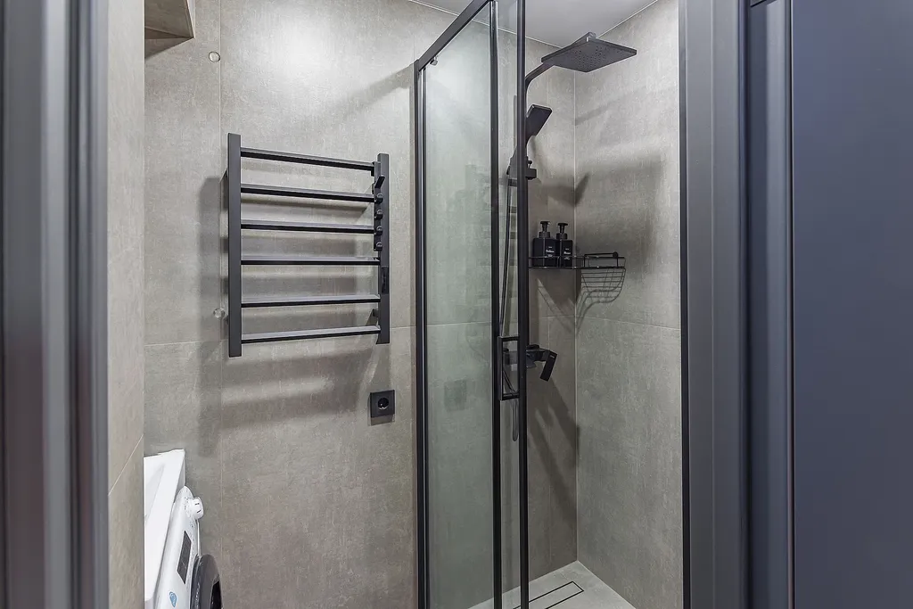 Alice apart в самом сердце Нижнего