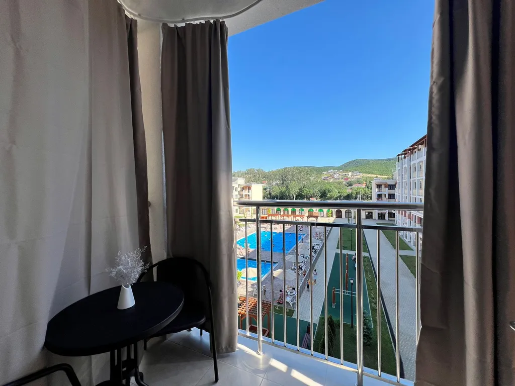 Видовая квартира в ЖК Холидей Хаус