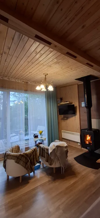 Коттедж Дом с мансардой в проливе Бьеркезунд — Приморск