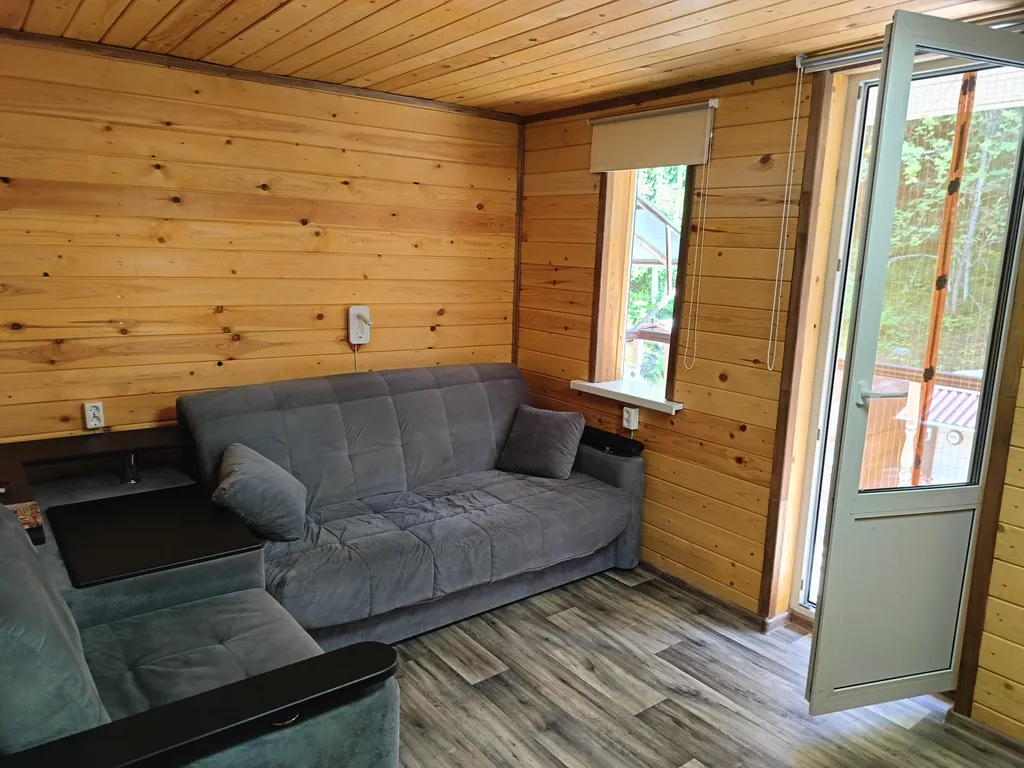 Дом у речки