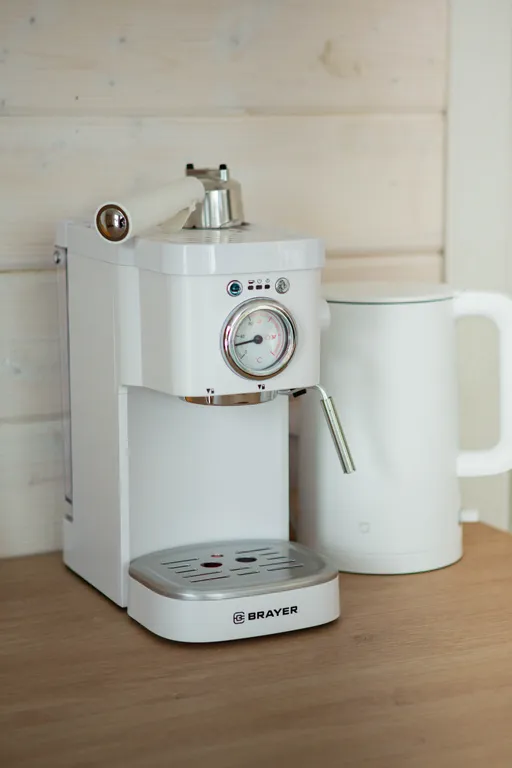 Домик в соснах