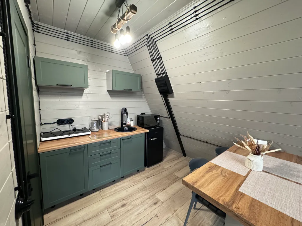 Домик у реки с банным чаном и сап-бордами