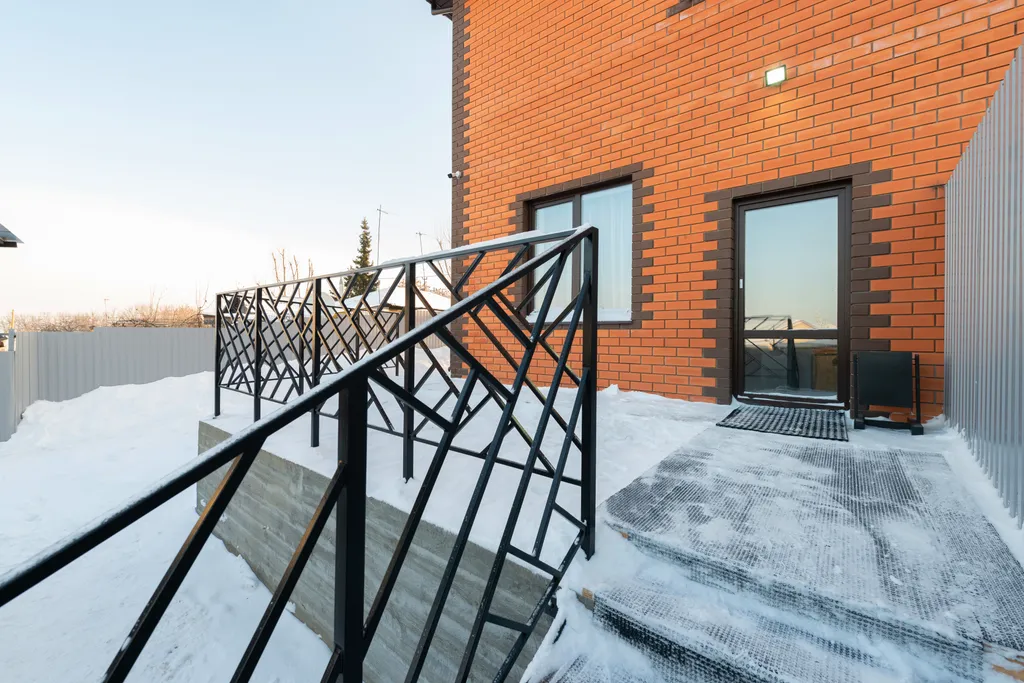 Семейный дом с тремя спальнями, мангалом и баней