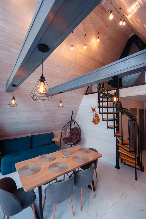 Уютный домик в стиле Афрейм с видом на горы