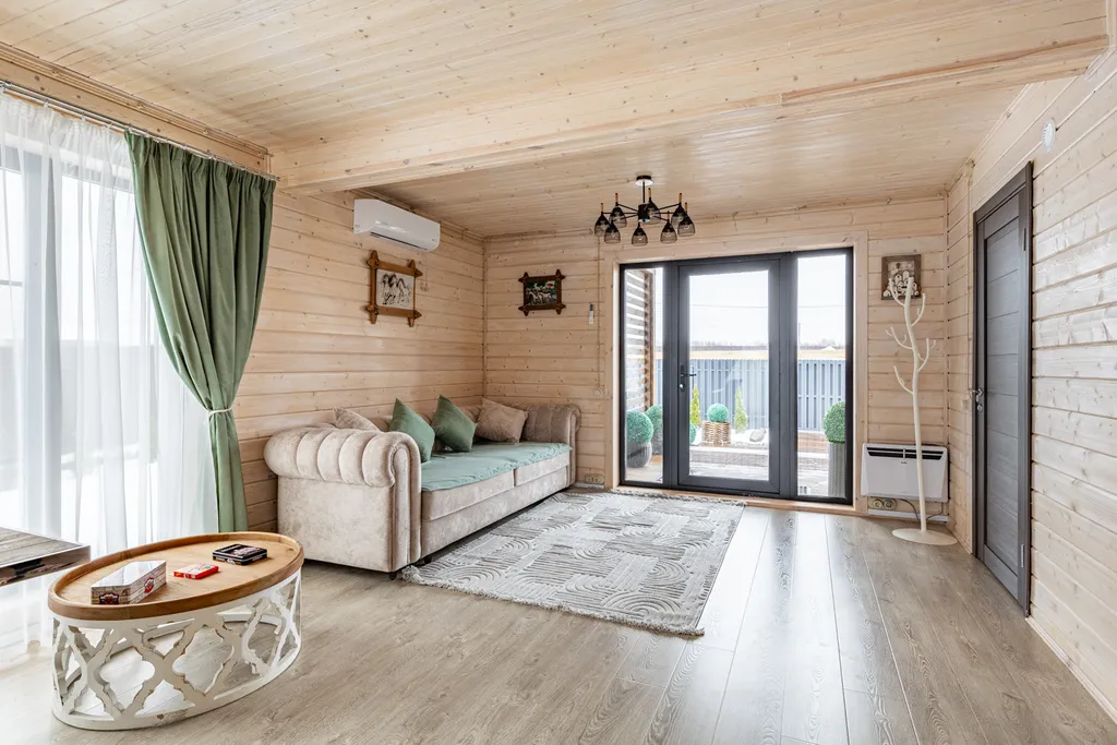 Частный дом с баней на дровах