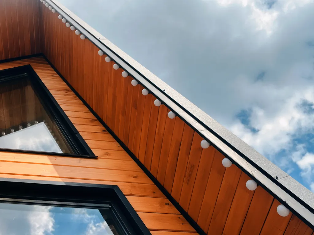 Коттедж Треугольный коттедж на берегу реки Лава — Ручьи