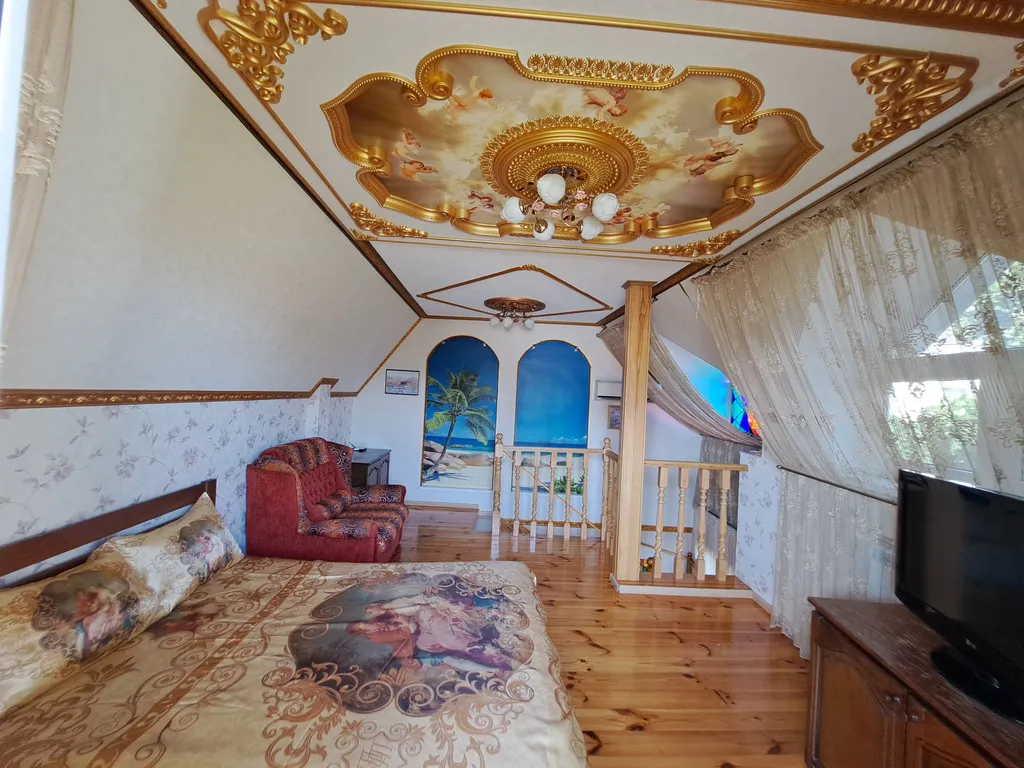 Дом возле Массандровского пляжа