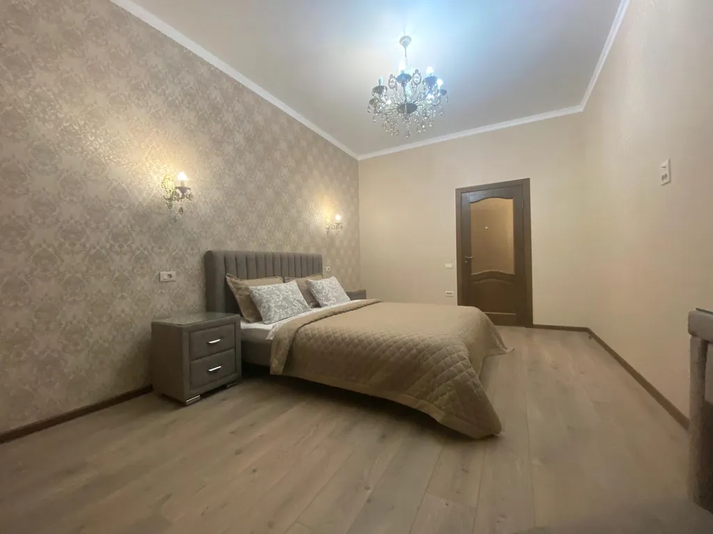 Стильная двушка возле Комсомольского Парка