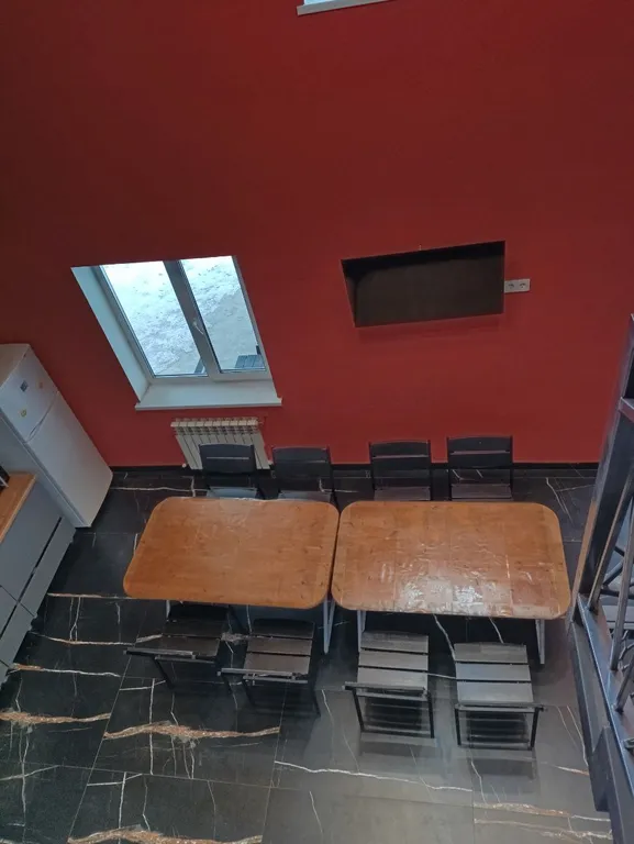 Уютный дом у озера