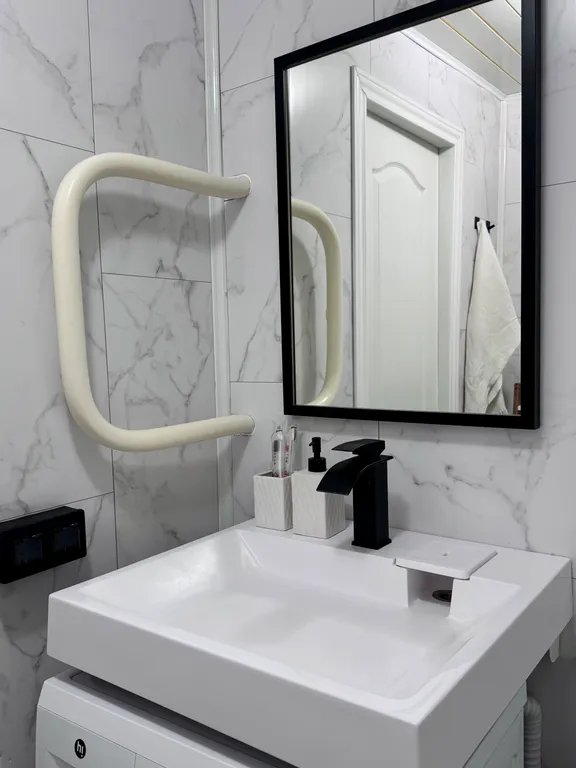 Просторная квартира рядом с Ледовым дворцом