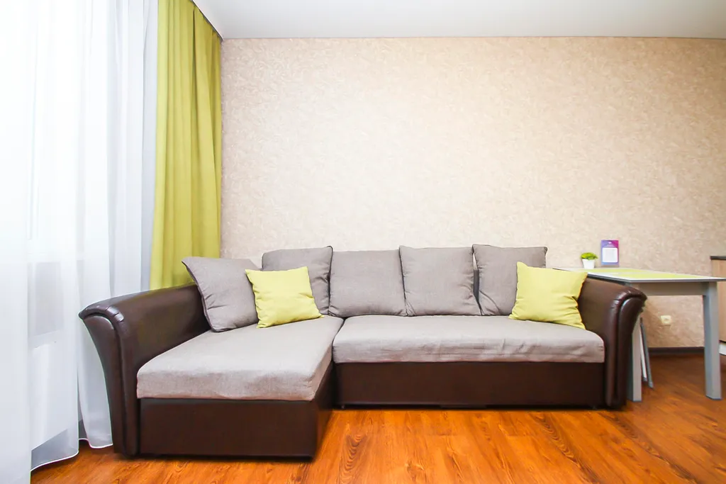 Квартира студия рядом с ТРЦ Аура (эконом)