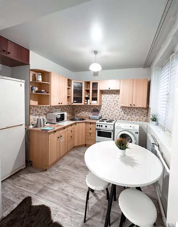 Квартира-студия на въезде и выезде из города