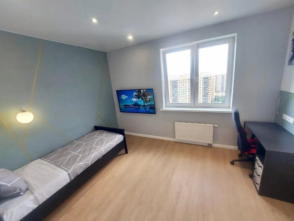 Просторная видовая 3-комнатная квартира на 22 этаже