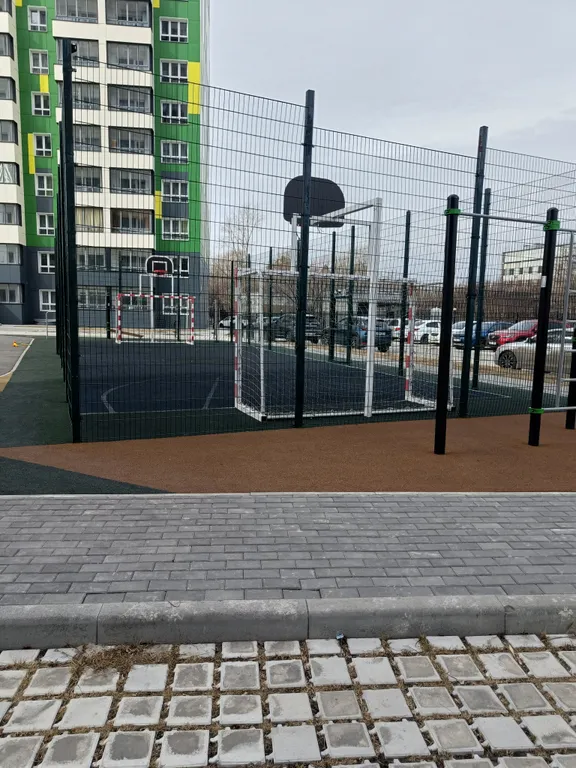 Уютная квартира в новом доме недалеко от метро