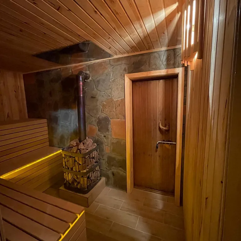 Сказочный дом в горной части Республики Адыгея