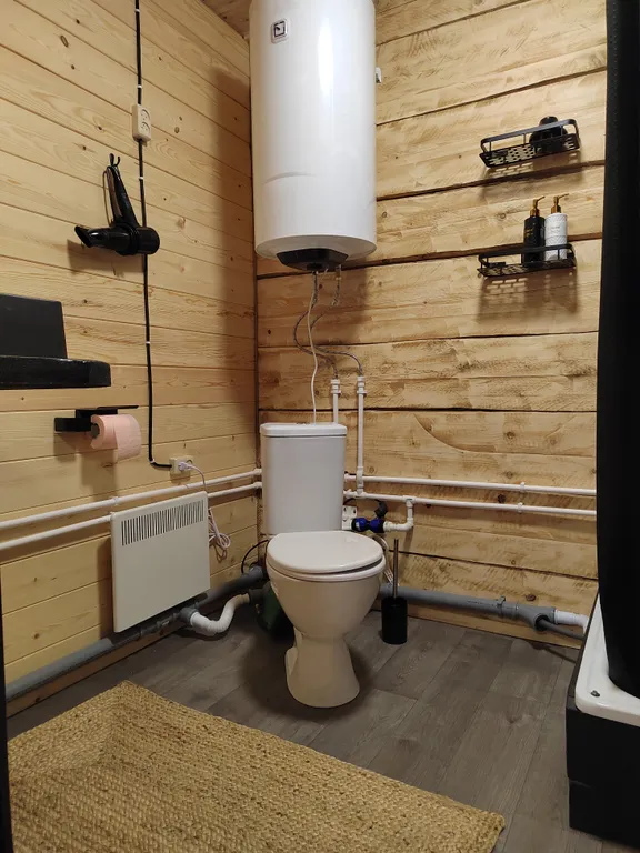 Коттедж Уютный, теплый дом с видом на горы в тихом, красивом месте — Шерегеш