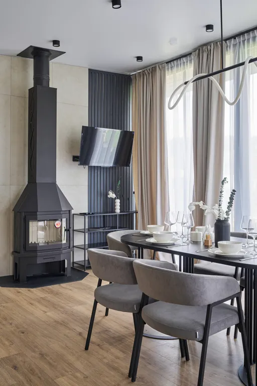 Большой панорамный дом с камином и сауной