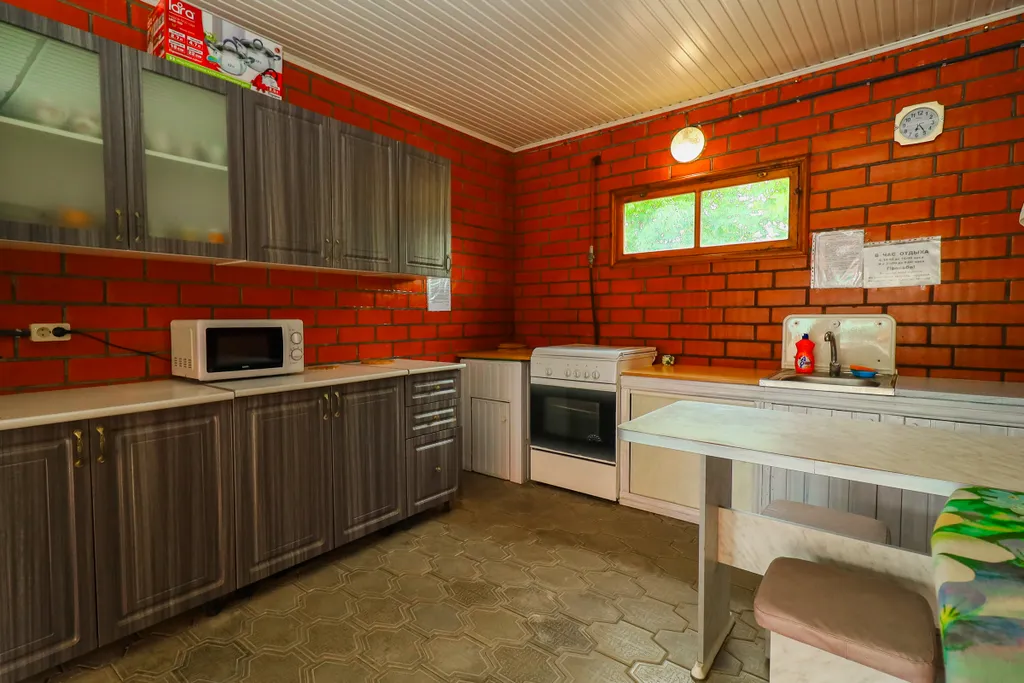 Квартира Комната — Кучугуры