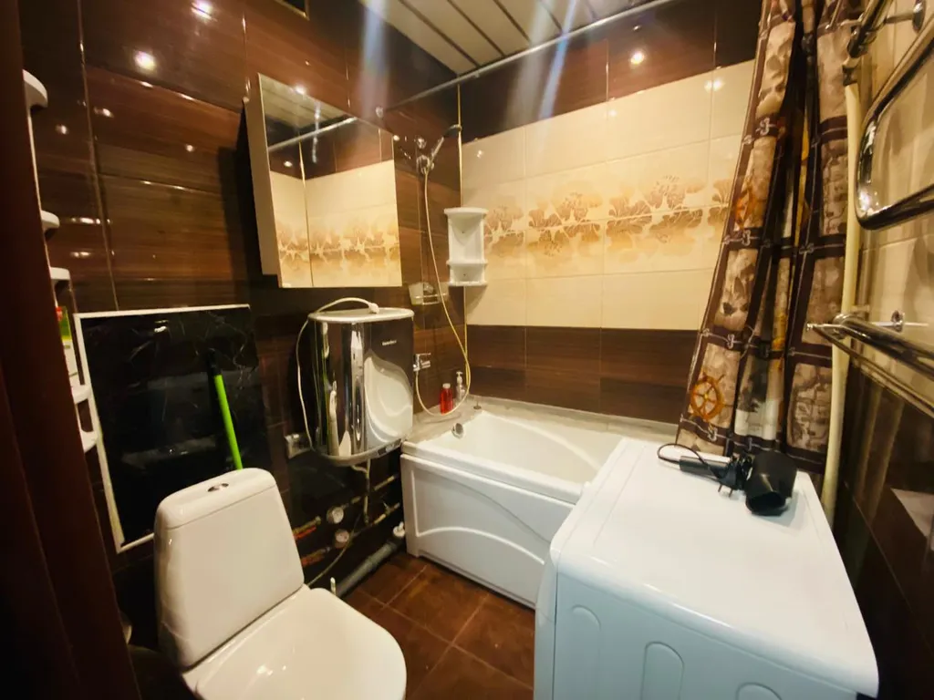 2-комнатная квартира у кинотеатра и трк плазма