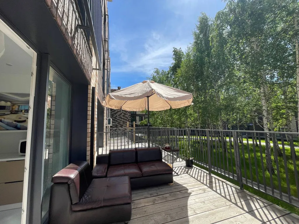 Уютная квартира в клубном посёлке с террасой и видом на лес