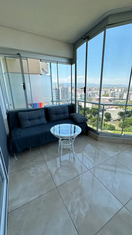 Квартира на Средиземном море с бассейном и горками