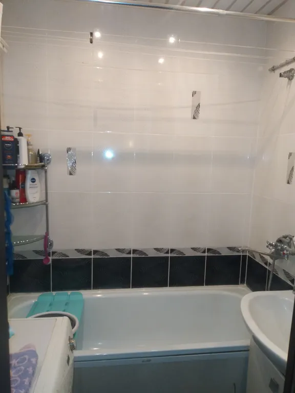 Уютная двухкомнатная квартира, рядом торговый центр, МНТК